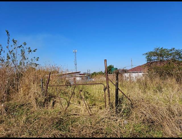 LAND FOR SALE IN TSHIKOTA